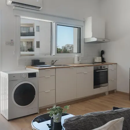 Διαμέρισμα Phaedrus Living Breeze Residences Grace