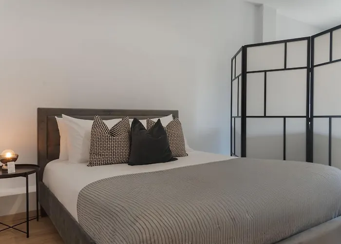 Phaedrus Living Breeze Residences Grace ラルナカ