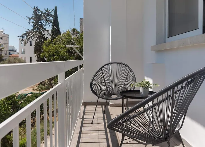 Phaedrus Living Breeze Residences Grace Διαμέρισμα *